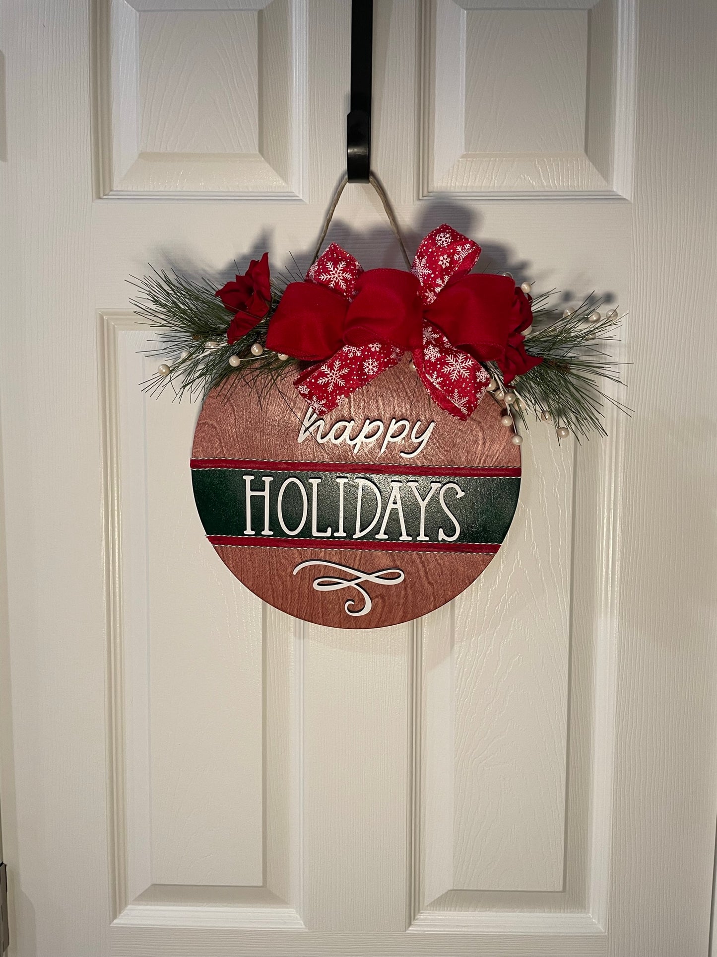 Christmas Door Hanger - Round Wooden Sign